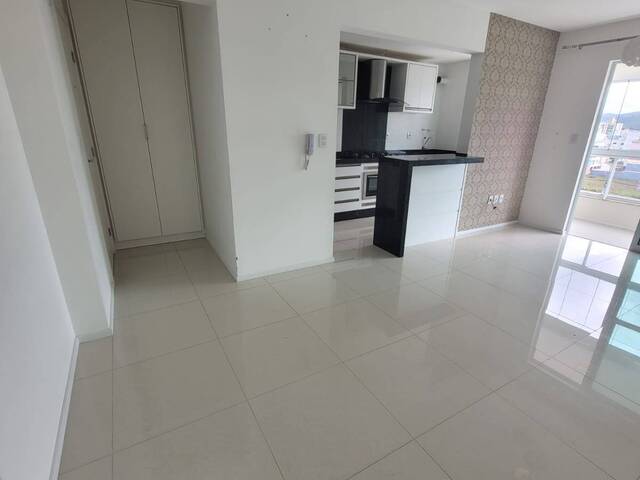 Apartamento para Venda em Camboriú - 5