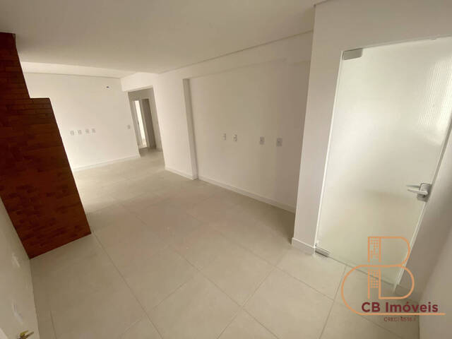 #0626 - Apartamento para Locação em Balneário Camboriú - SC - 2