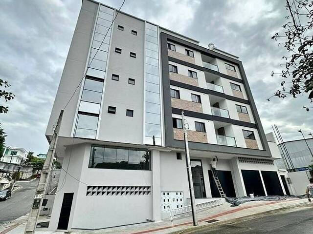 Apartamento para Venda em Balneário Camboriú - 1