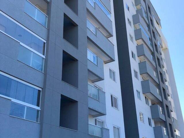 Apartamento para Venda em Camboriú - 3