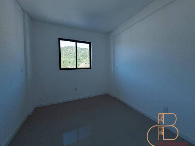 Apartamento para Venda em Camboriú - 3