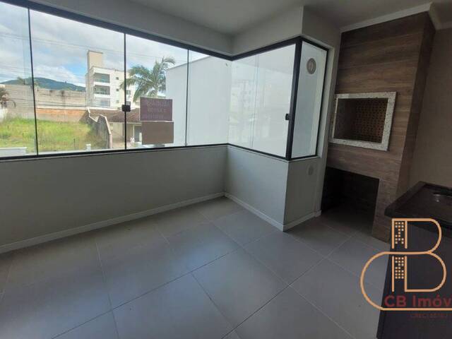 Apartamento para Venda em Camboriú - 1