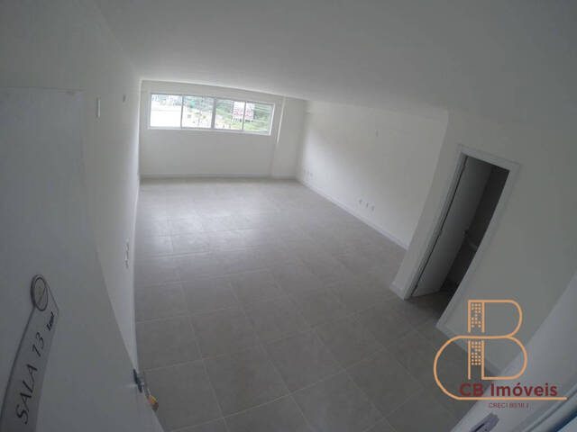 Sala para Locação em Balneário Camboriú - 3