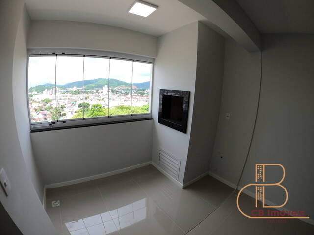 Apartamento para Venda em Camboriú - 4