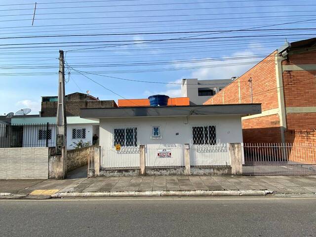 #1368 - Casa para Venda em Balneário Camboriú - SC - 2