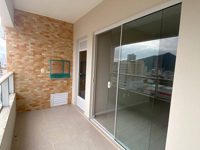 Apartamento para Venda em Camboriú - 3