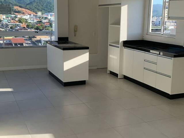 #1411 - Apartamento para Venda em Camboriú - SC - 1