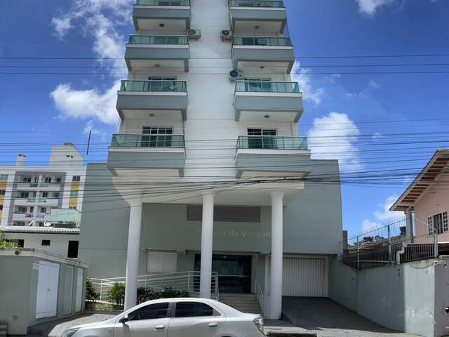 #1413 - Apartamento para Venda em Camboriú - SC - 1