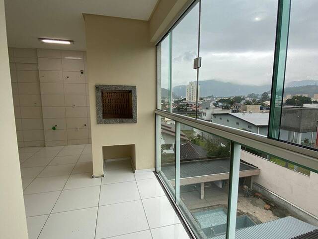 Apartamento para Venda em Camboriú - 1