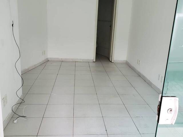 Sala para Locação em Balneário Camboriú - 2