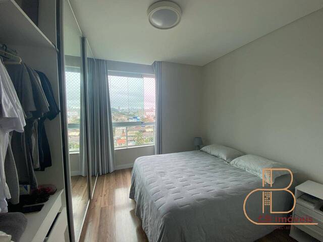 Apartamento para Venda em Camboriú - 5