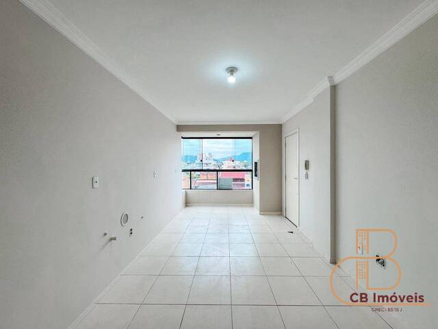 Apartamento para Venda em Camboriú - 5